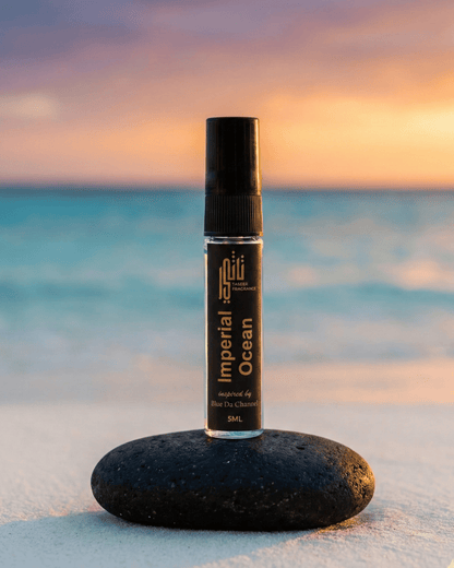 Pocket-sized 5 in 1 perfume pack